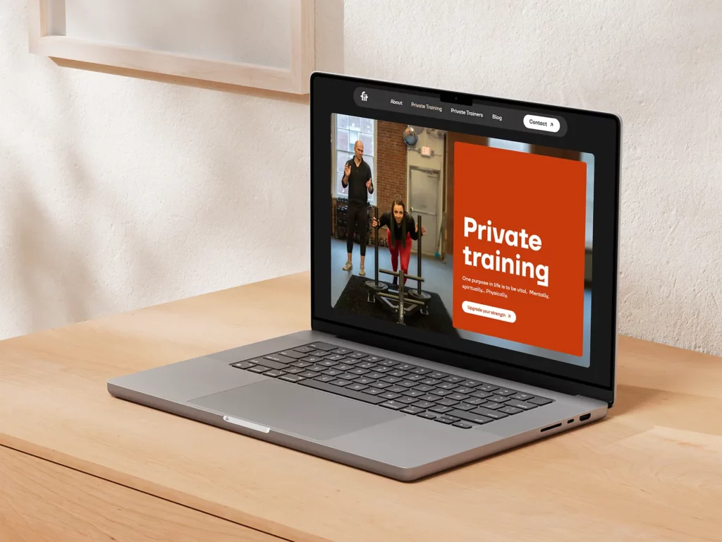 iluvfit.com Macbook Pro Mockup